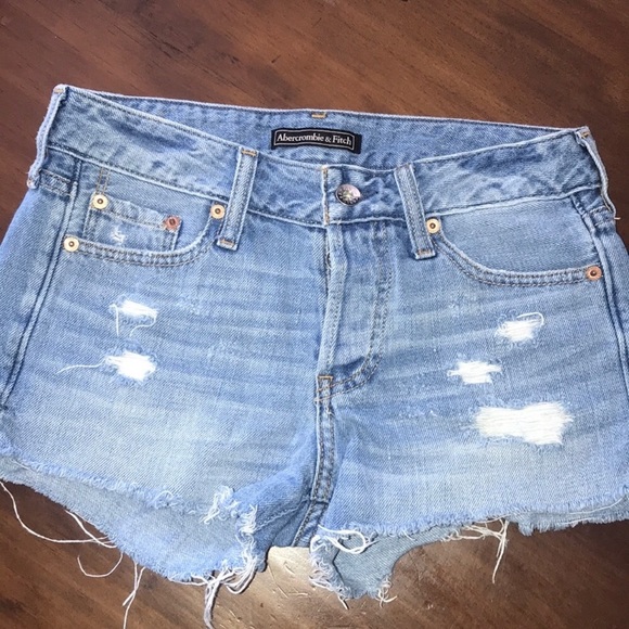 Abercrombie & Fitch bundle of 4 cutoffs - Picture 4 of 5